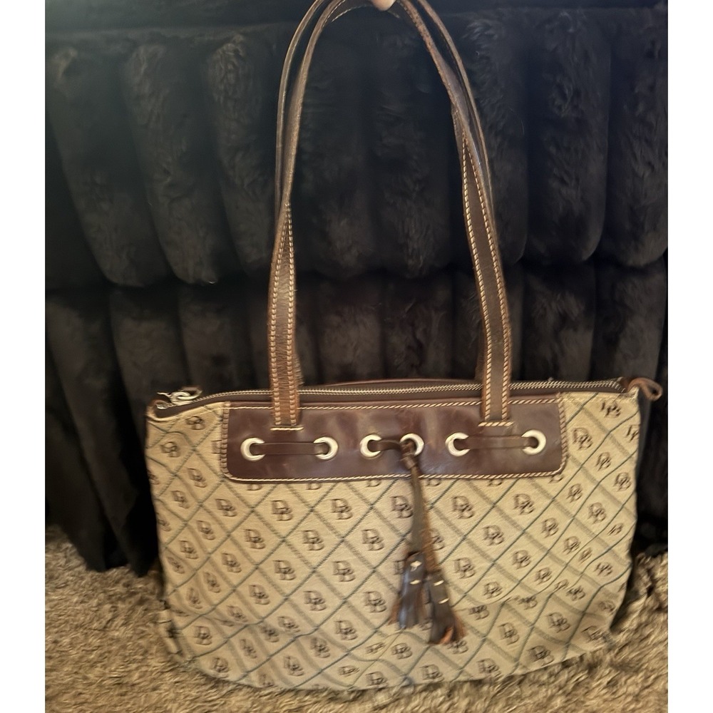Vintage Dooney & Bourke Signature Canvas with Leather Trim Handbag in Brown Tan